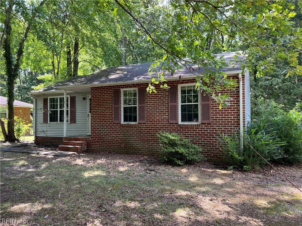 1216 Hodges Road, Richmond
